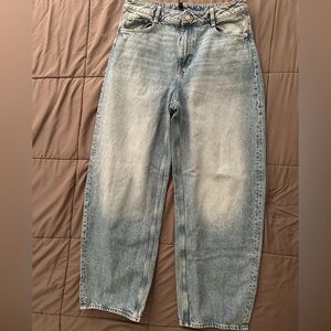 H&M Women's Barrel Jeans